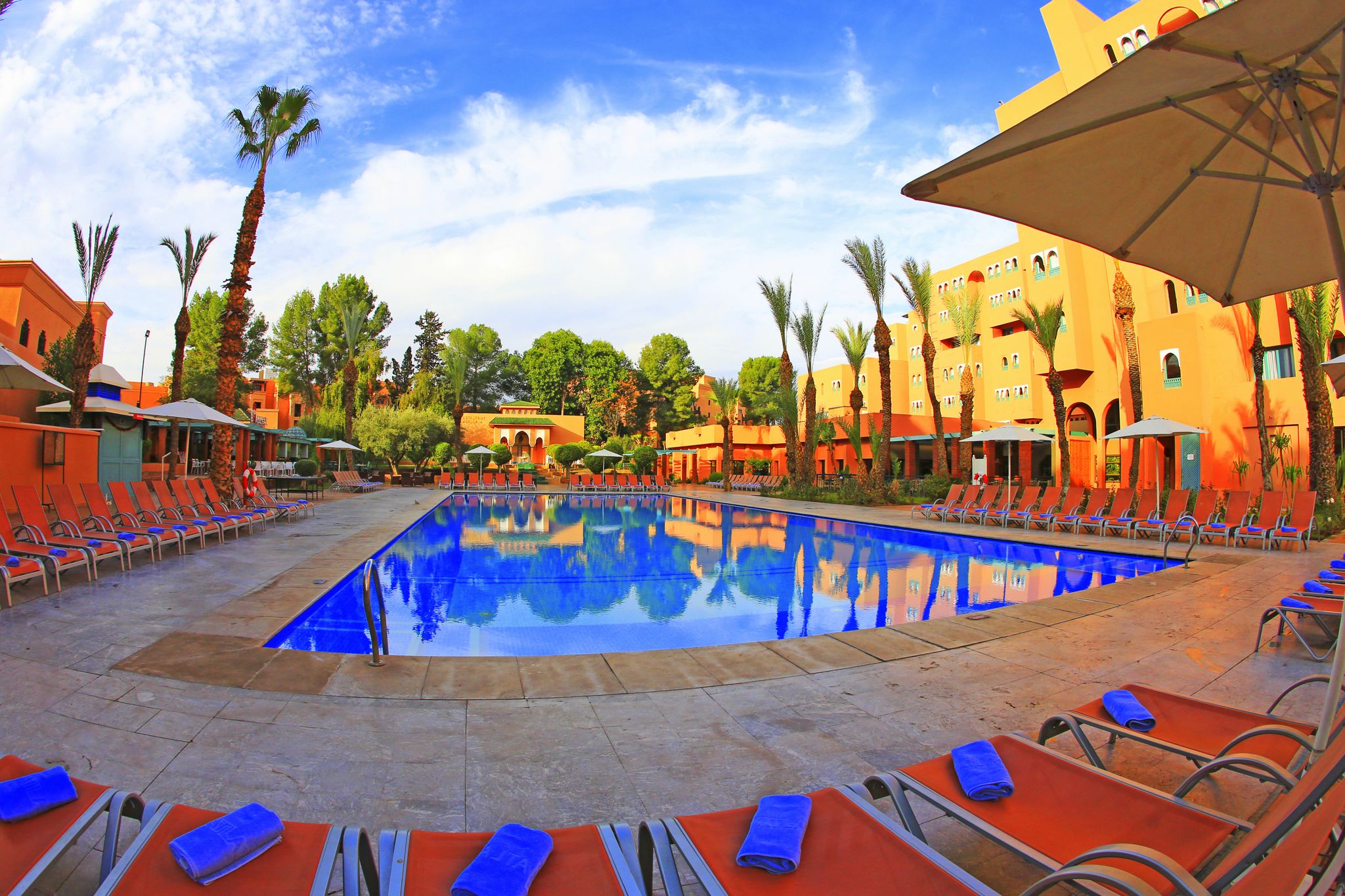 Piscine extérieure